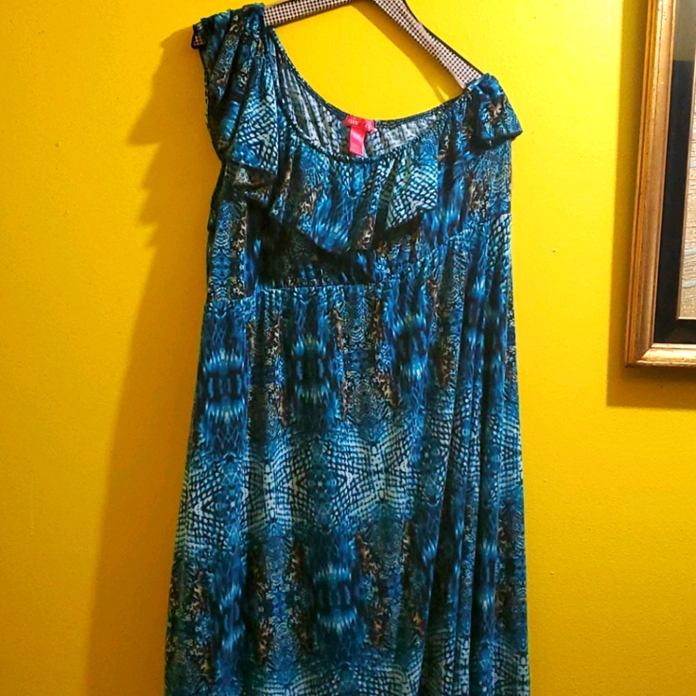 Re poshing dress